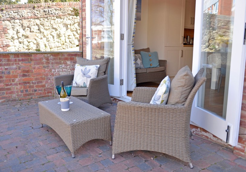 Patio of Eastbourne holiday cottage