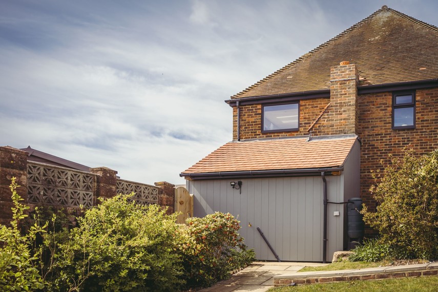 Sussex holiday cottage entrance