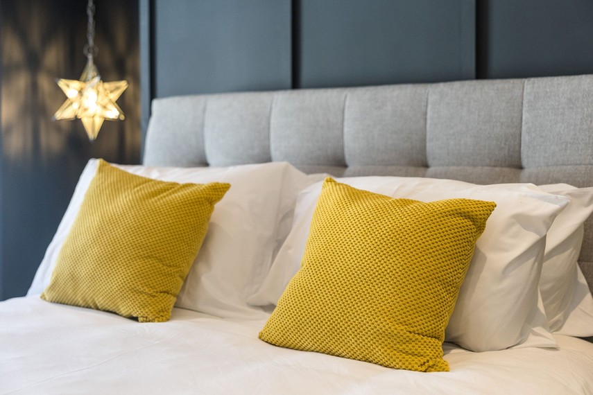 Little Chelsea Airbnb holiday cottage