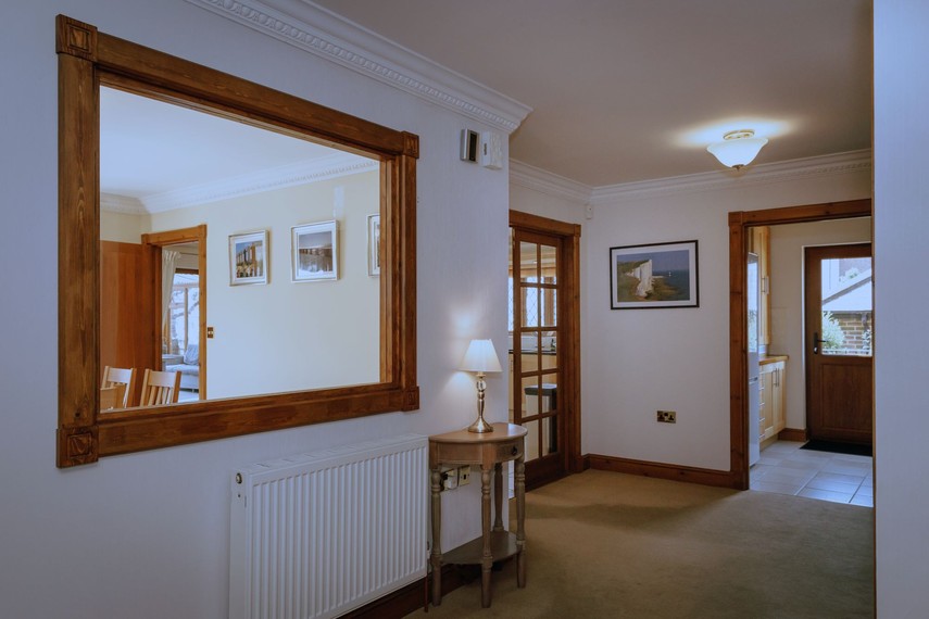 Wellington Quay hallway - group accommodation in Eastbourne