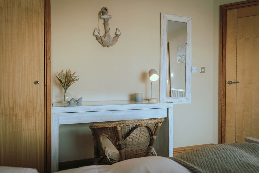 Ground floor bedroom with harbour views