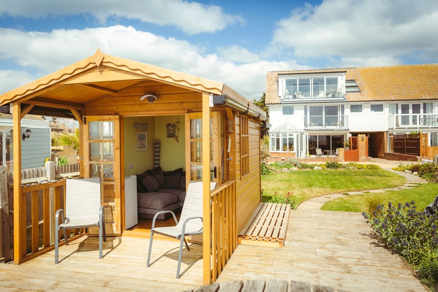 Beach Garden - Pevensey Bay holiday homes