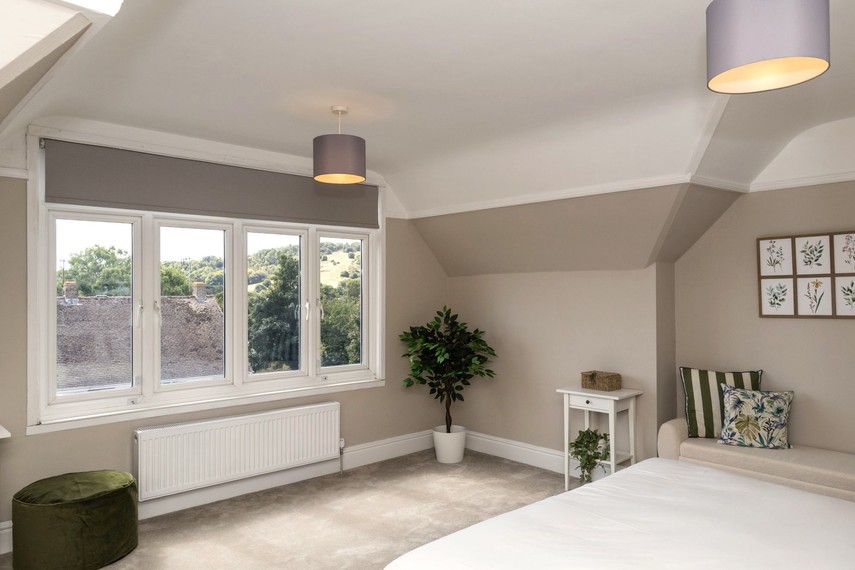 Master bedroom Eastbourne holiday cottage