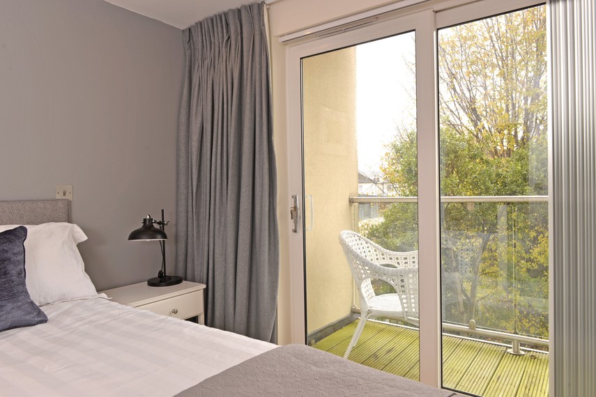 Eastbourne self catering accommodation - balcony