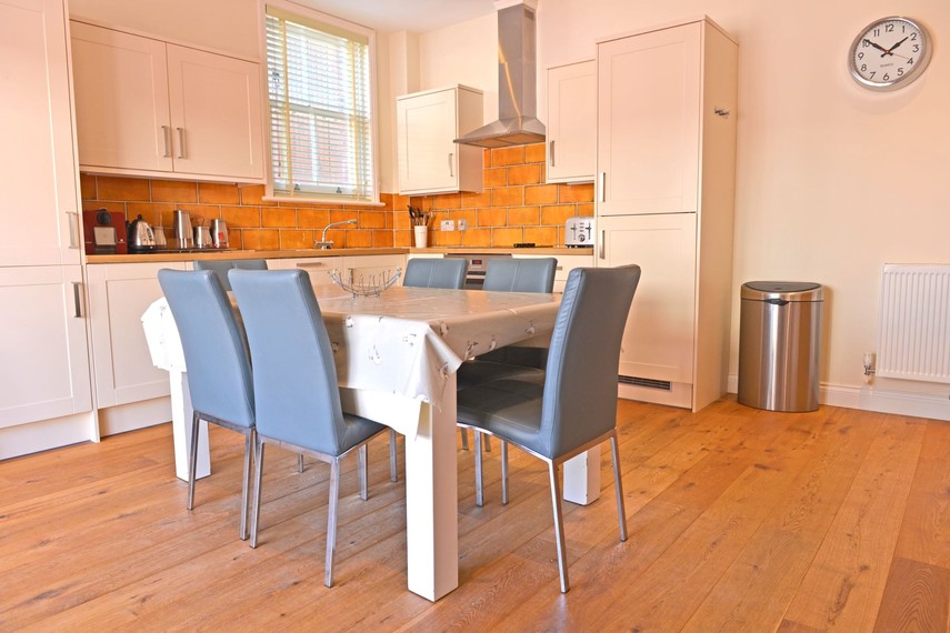 Well equipped kitchen in this Eastbourne holiday cottage