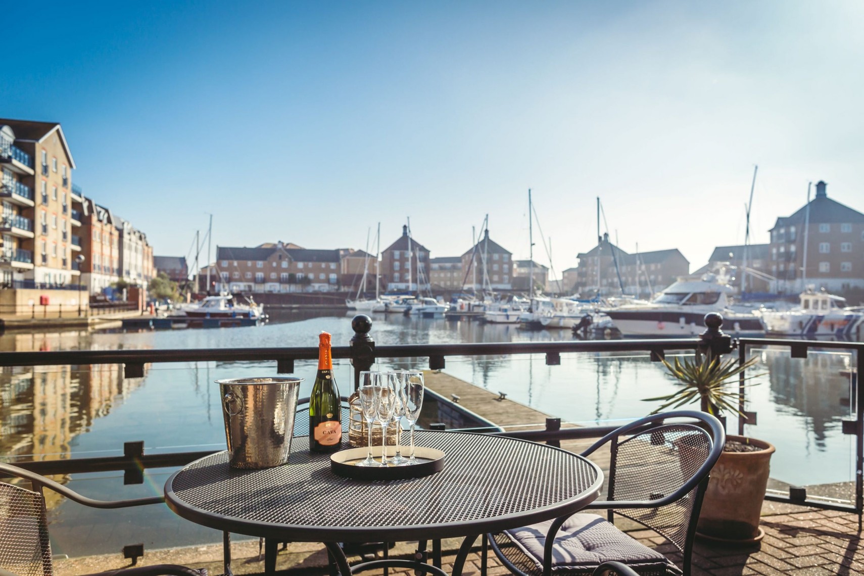 Family Friendly Airbnb in Sovereign Harbour Eastbourne for 6