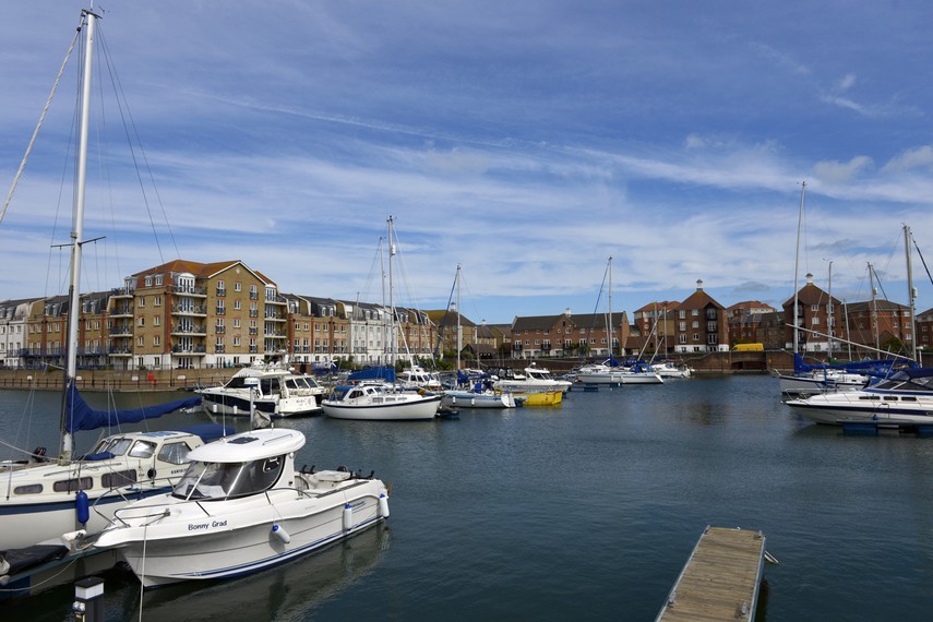 Sovereign Harbour holiday lets