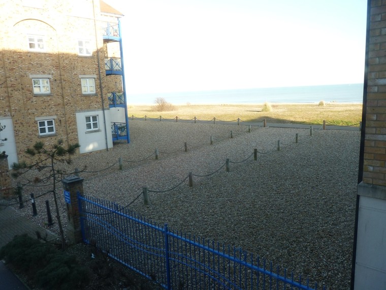 Exclusively Eastbourne - Beachside accommodation - Sovereign Harbour holiday apartments