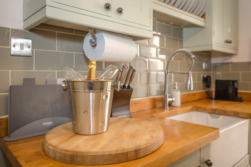 eastbourne apartment kitchen