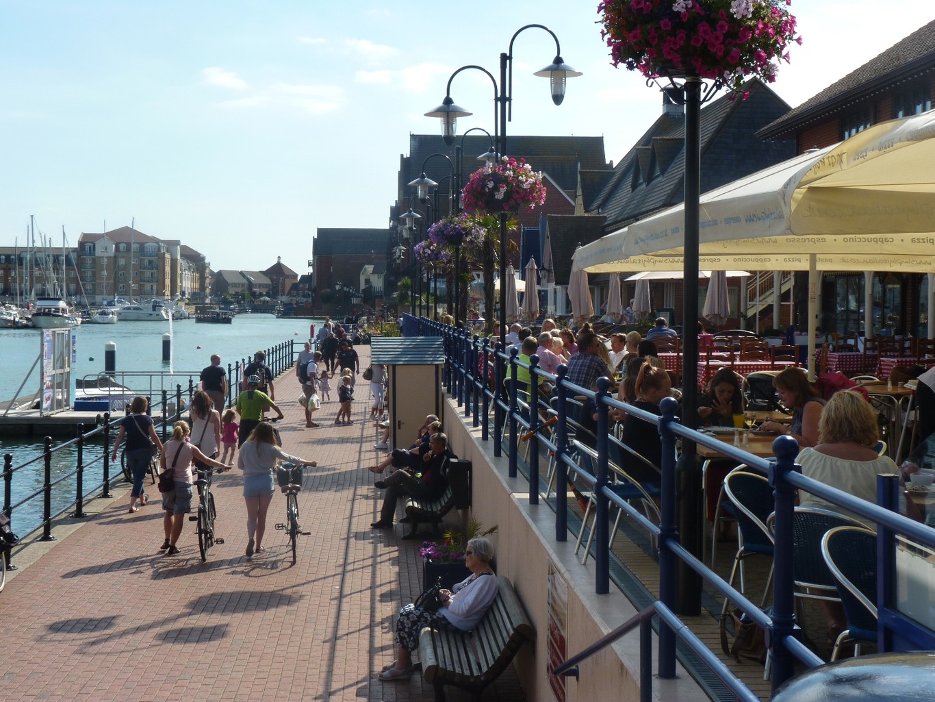 Sovereign Harbour holiday rentals self catering homes & apartment