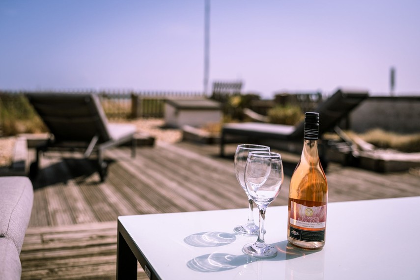 Eastbourne holiday cottage on the beach