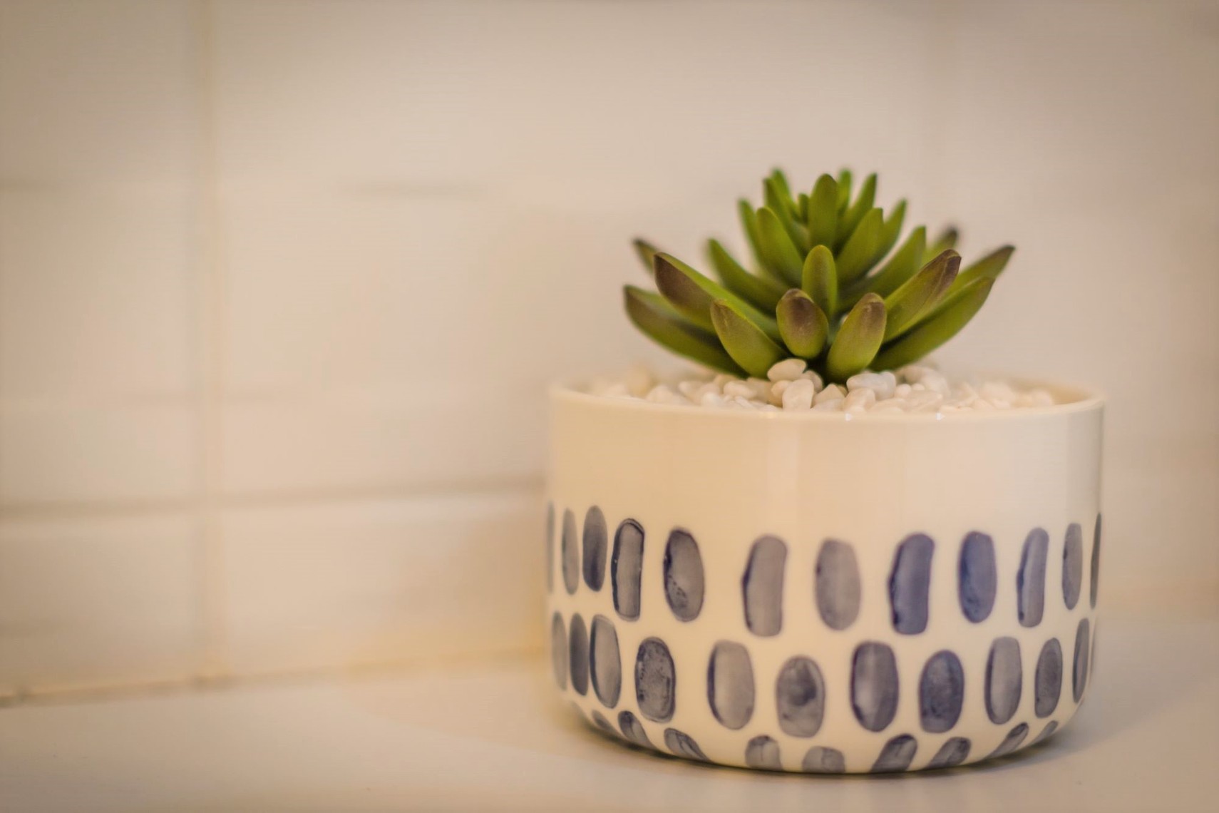 Sea views self catering apartment in Sovereign Harbour, Eastbourne