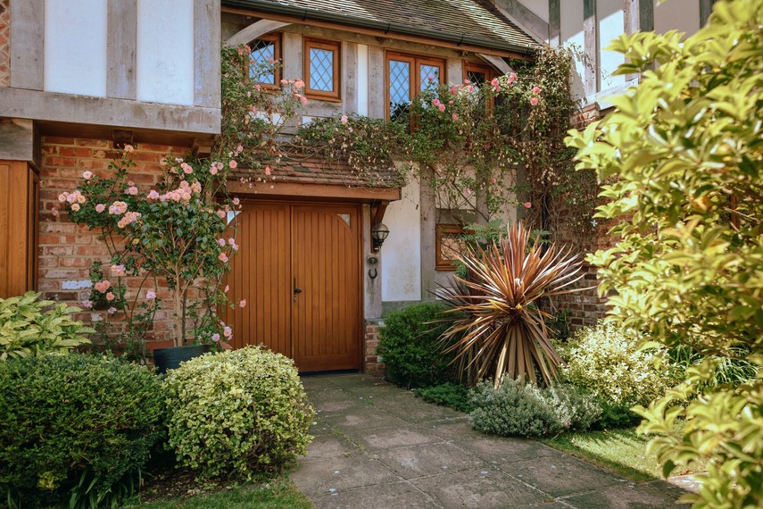 Entrance to Wellington Quay group house