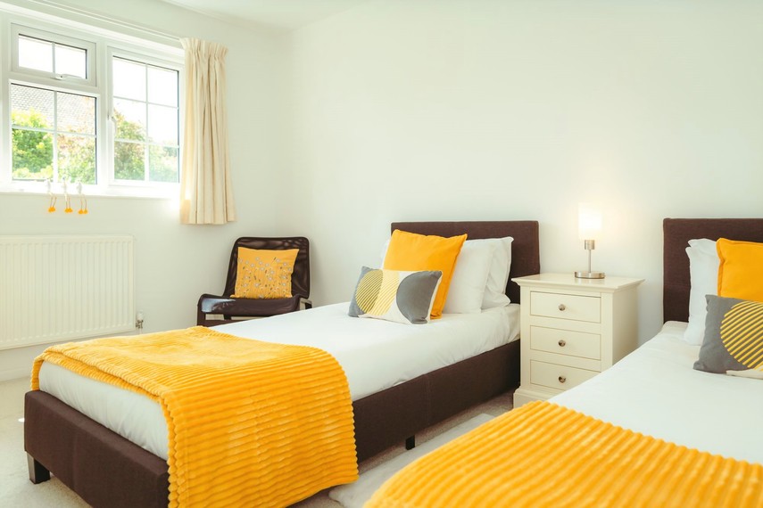 Twin room of East Sussex holiday let