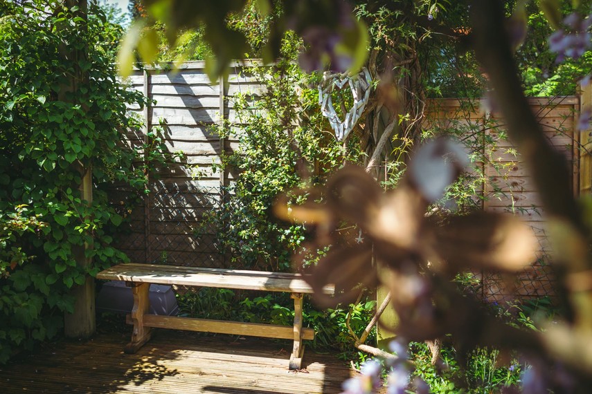 garden in Eastbourne holiday cottage