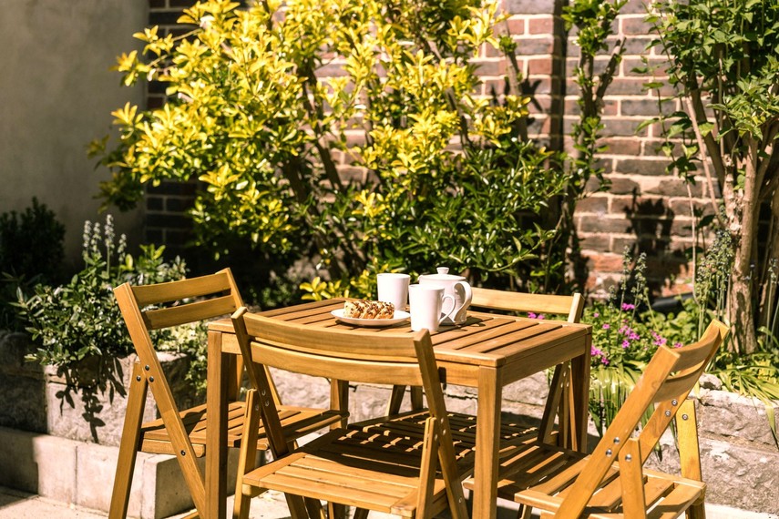 Holiday home with garden in Eastbourne