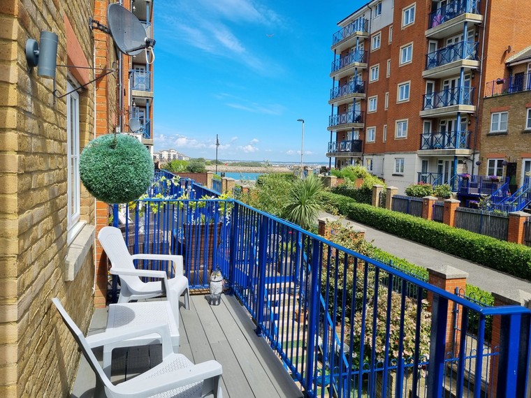 Balcony off kitchen - Eastbourne holiday home