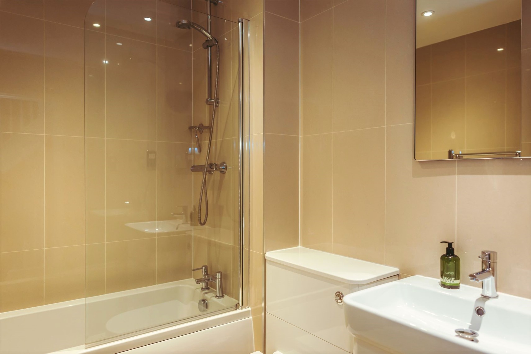 Holiday Homes Sussex Sovereign Harbour 9 People 5 Bedrooms