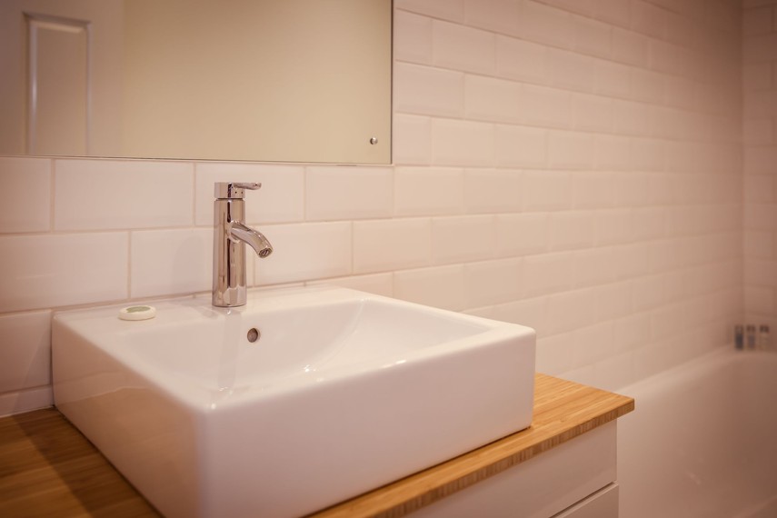 Main bathroom in Eastbourne holiday home