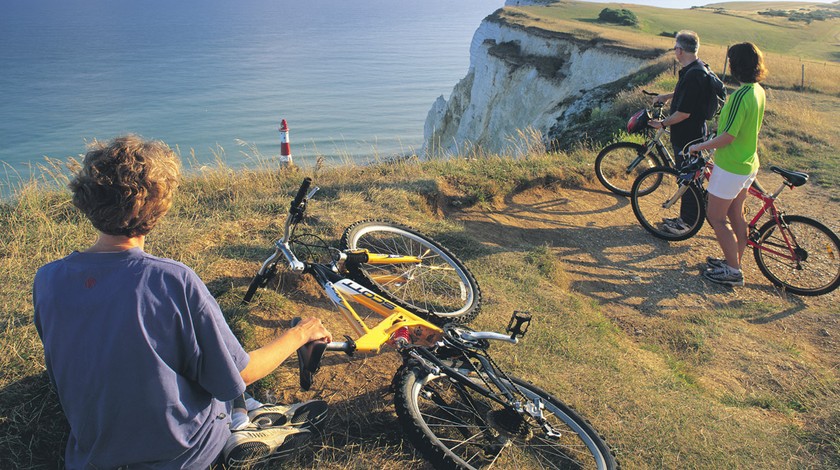 Cycling holidays cycling retreats accommodation South Downs Way
