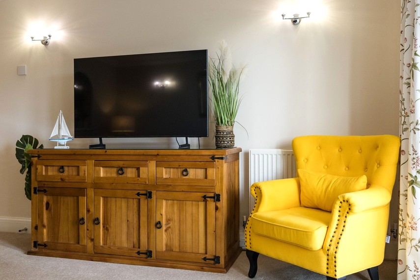 Smart Tv in harbour view holiday home